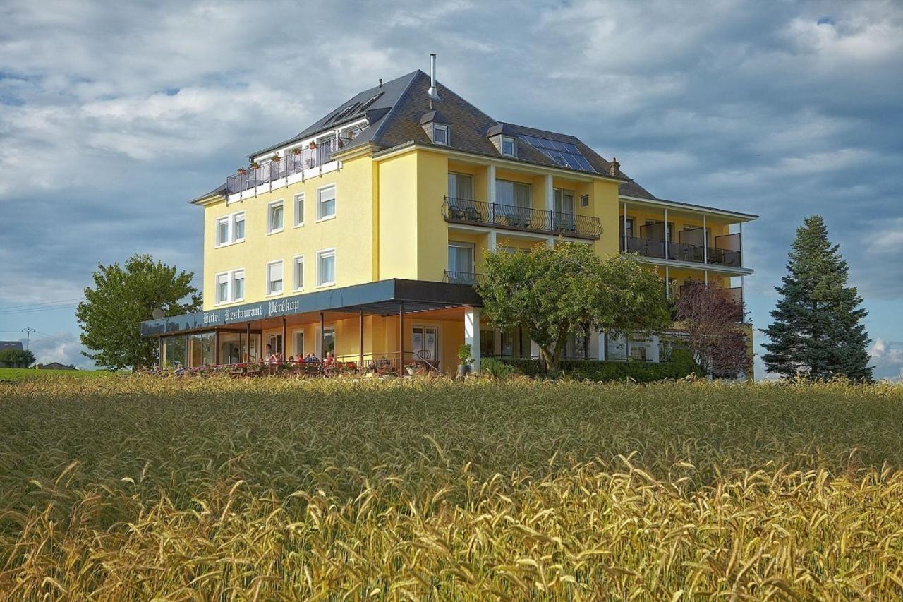 Hotel Perekop Berdorf Eksteriør billede